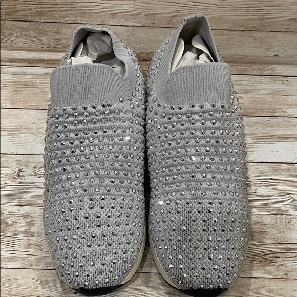 Kenneth Cole Reaction Silver Jewel Studded Slip-On Sneakers Size 8.5W NWT - Picture 5 of 16